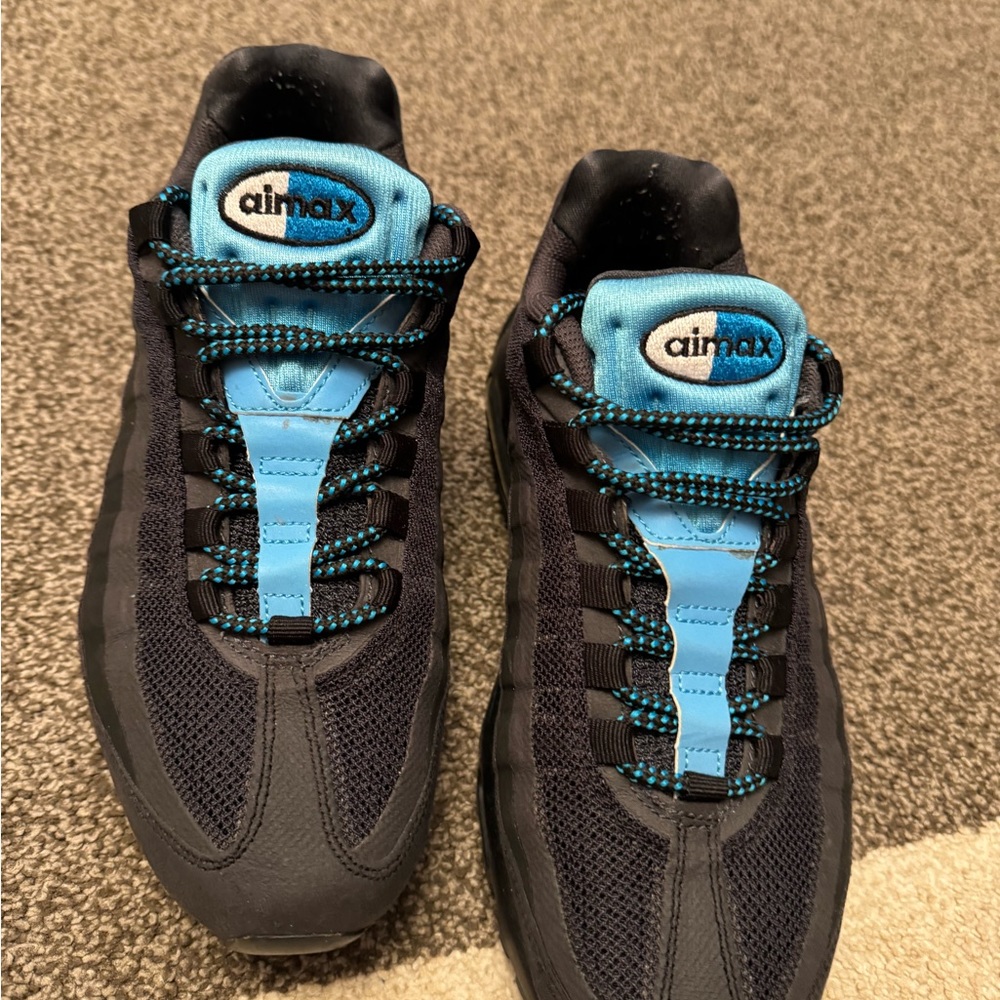 Nike Air Max 95 No Sew. Size 8. - Picture 2 of 4